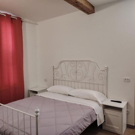 Casa Paradigna Парма Екстериор снимка