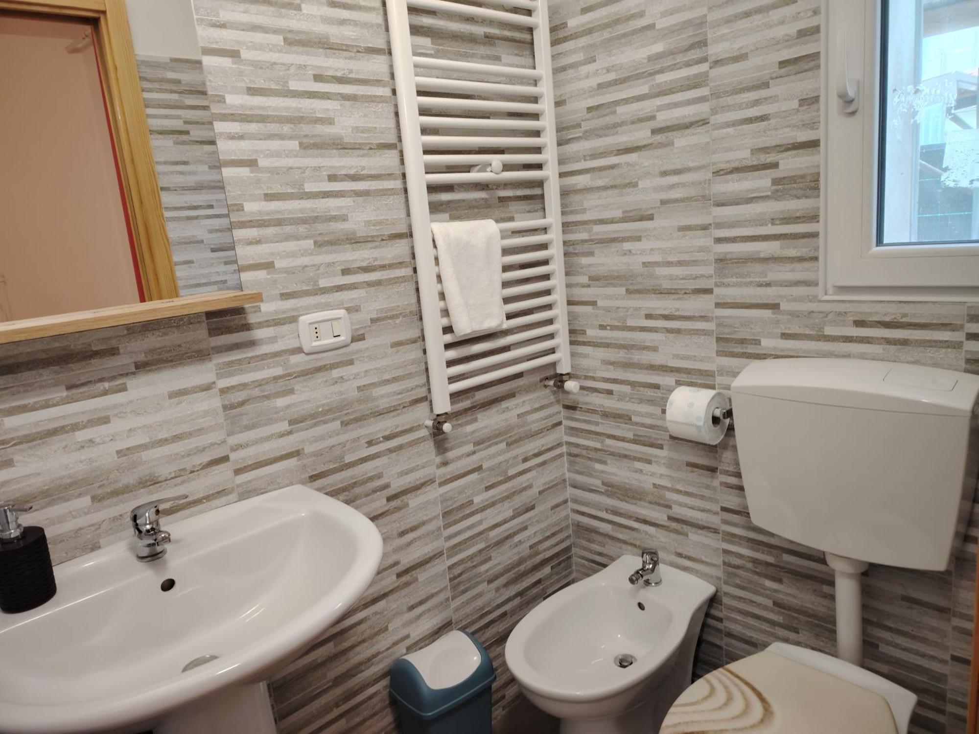 Casa Paradigna Парма Екстериор снимка