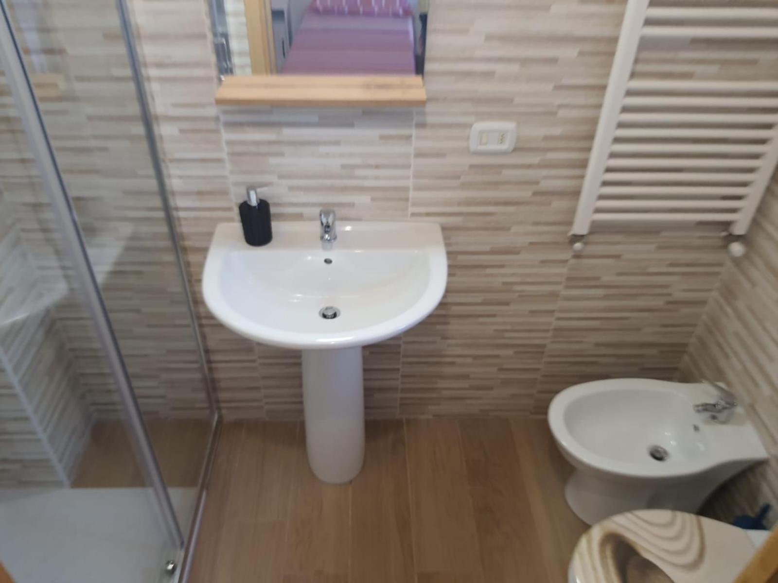 Casa Paradigna Парма Екстериор снимка